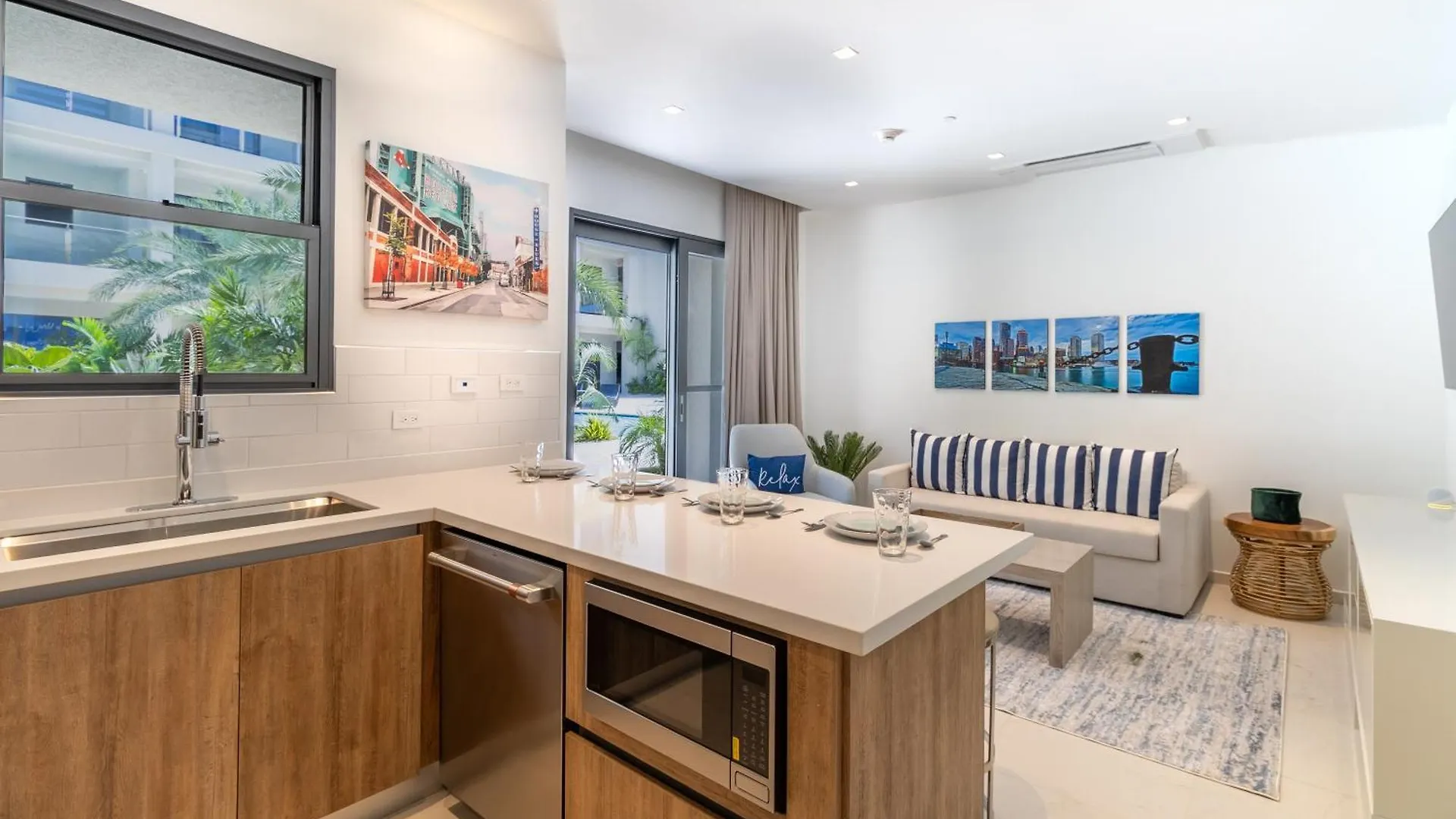 Bocobay Wariruri Condos Palm Beach Aparthotel