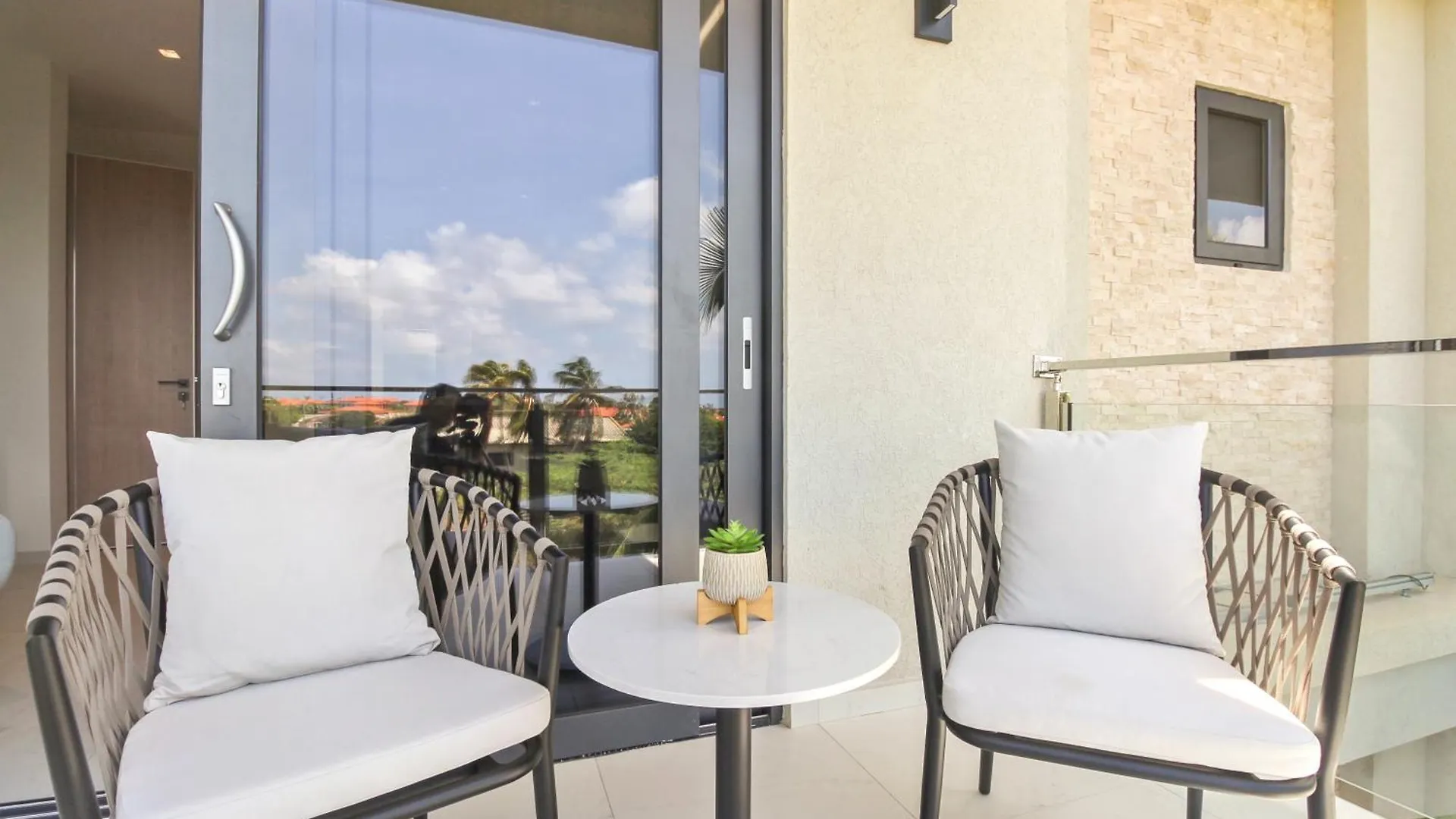 Bocobay Wariruri Condos Palm Beach Aruba